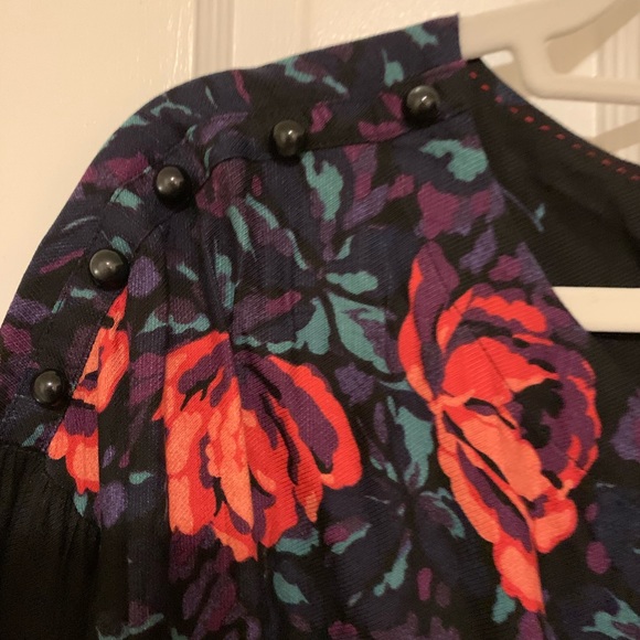 Maeve Anthropologie NWT Blouse Black Floral Rose Boho Flowy - Picture 2 of 8